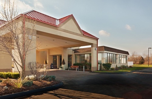 South Meadows Hotel | Best Western Hartford Hotel and Suites