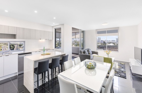 Woolloongabba Hotel | Oaks Brisbane Woolloongabba Suites