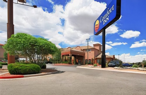 Allison Hotel | Comfort Inn Gallup I-40 Exit 20