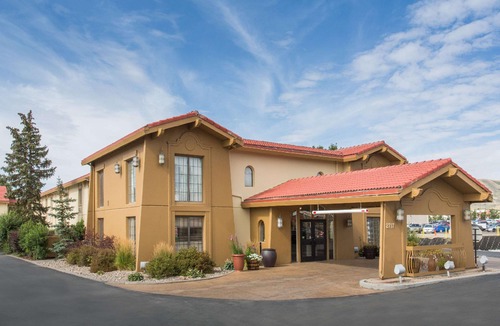 Rock Springs Hotel | Baymont by Wyndham Rock Springs