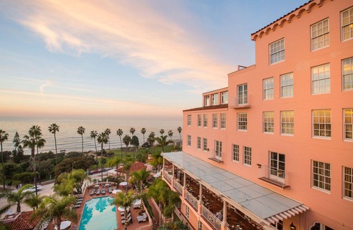 Village of La Jolla Hotel | La Valencia Hotel