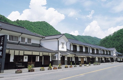 Maniwa Hotel | Yubaranoyado Komeya