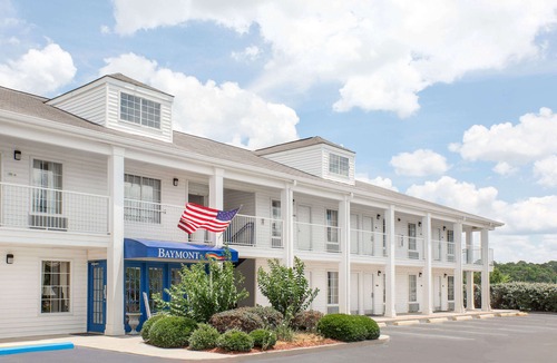 Meridian Hotel | Baymont by Wyndham Meridian