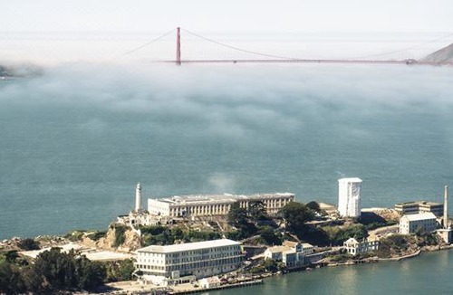 The East Side Hotel | Embassy Suites San Francisco Airport - South San Francisco