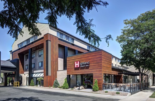 Regent Hotel | Best Western Plus InnTowner Madison