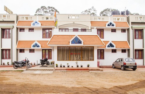 Kodaikanal Hotel | Hotel Aarem Valley Castle