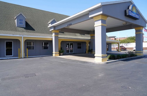 Lake City Hotel | Days Inn by Wyndham Lake City I-75