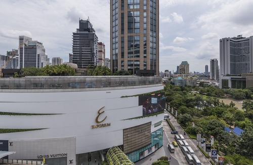 Bangkok Central Business District Hotel | Emporium Suites by Chatrium (SHA Plus+)