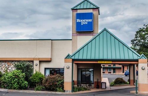North Wales Hotel | Rodeway Inn Conference Center Montgomeryville