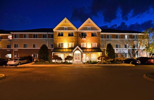 Alcoa Hotel | MainStay Suites Knoxville Airport