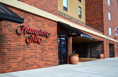 Port Gardner Hotel | Hampton Inn Seattle/Everett Downtown