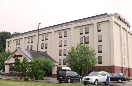 Barboursville Hotel | Hampton Inn Huntington/Barboursville