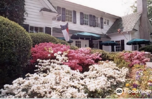Dilworth Hotel | Morehead Inn