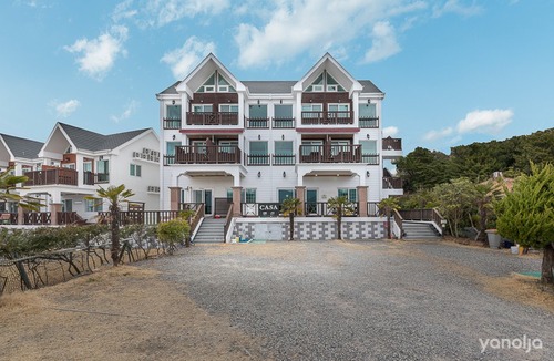 Yongnam-myeon Hotel | Tongyeong Casa Pension