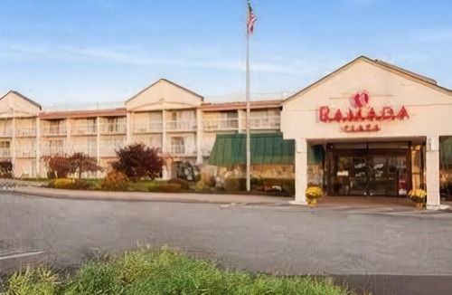 Nasons Corner Hotel | Ramada Plaza by Wyndham Portland
