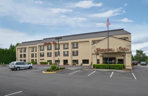 Wilkes East Hotel | Hampton Inn Portland East
