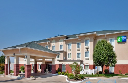 Boonville Hotel | Holiday Inn Express Boonville, an Ihg Hotel