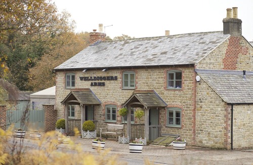 Byworth Hotel | The Welldiggers Arms