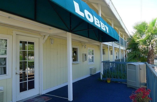 Fairfield Hotel | Travelodge by Wyndham Fairfield/Napa Valley