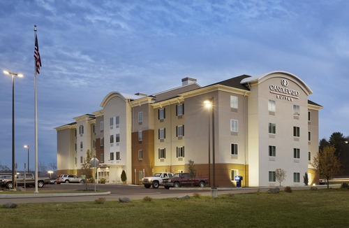 Vestal Hotel | Candlewood Suites Vestal - Binghamton, an Ihg Hotel
