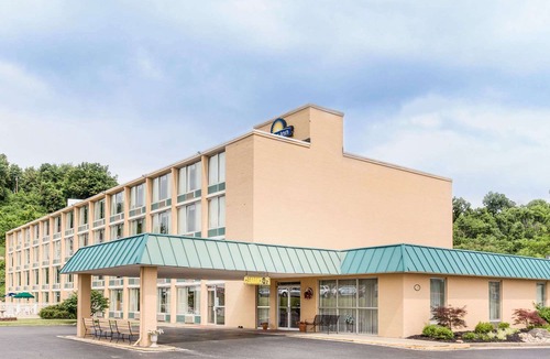 Cambridge Hotel | Baymont by Wyndham Cambridge