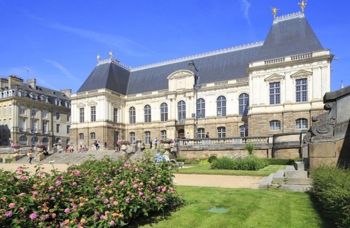 Colombier - Champ de Mars Hotel | Mercure Rennes Centre Gare