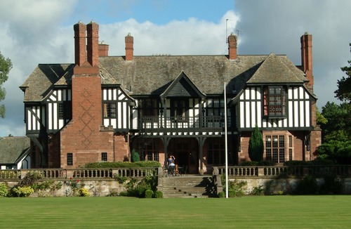 Ledsham Hotel | Inglewood Manor