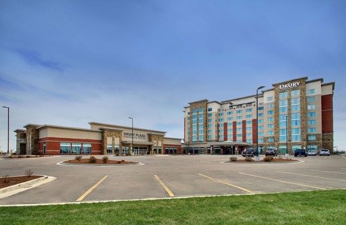 Cape Girardeau Hotel | Drury Plaza Hotel Cape Girardeau Conference Center
