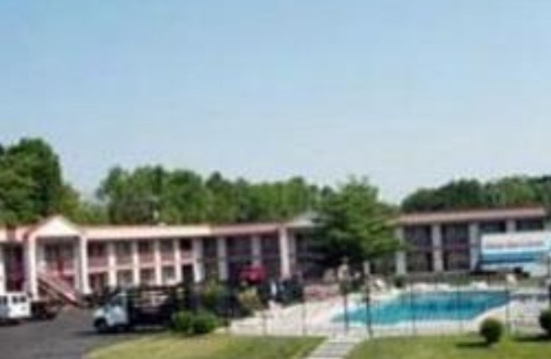 Evansville Hotel | Econo Lodge Evansville