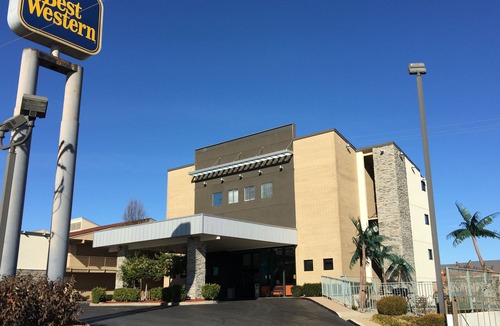 Joplin Hotel | Best Western the Oasis at Joplin