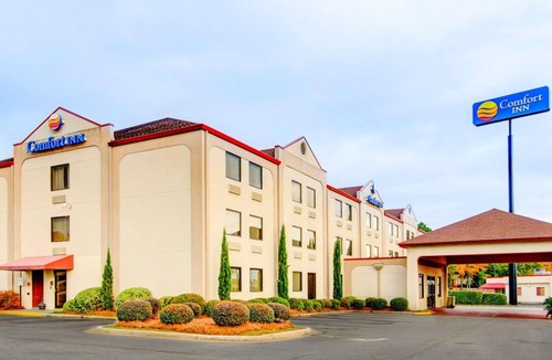 Columbus Hotel | Comfort Inn Columbus