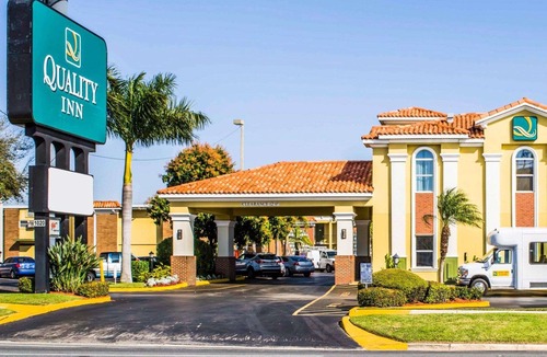 Golfview Hotel | Quality Inn Airport - Cruise Port