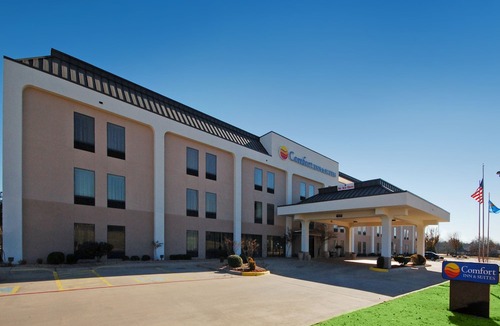 Ardmore Hotel | Comfort Inn & Suites Ardmore