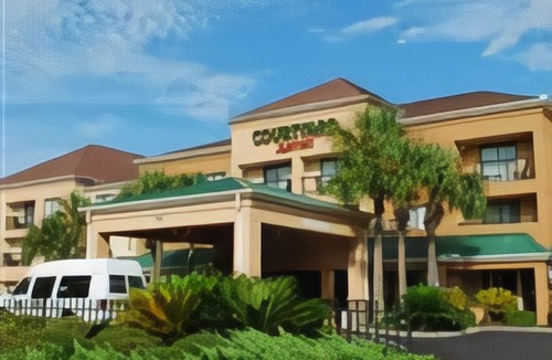 Northside Hotel | Courtyard by Marriott Jacksonville Airport/ Northeast