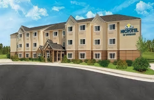 Georgetown Hotel | Microtel Inn & Suites by Wyndham Georgetown Delaware Beaches