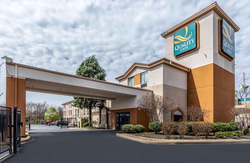 Raleigh Hotel | Quality Inn