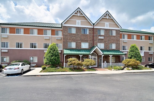 Alcoa Hotel | MainStay Suites Knoxville Airport
