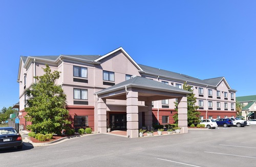 National Hills Hotel | Quality Inn & Suites Augusta I-20