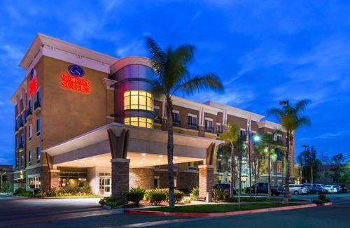 Ontario Hotel | Comfort Suites Ontario Airport Convention Center