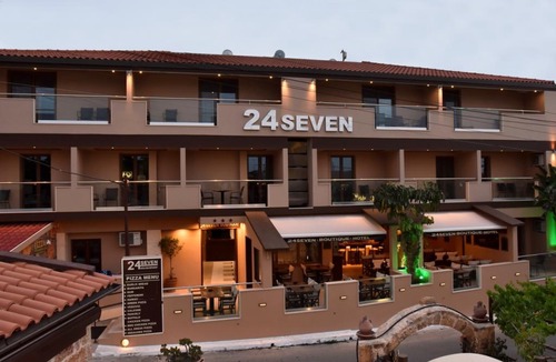 Malia Hotel | 24 Seven Boutique Hotel