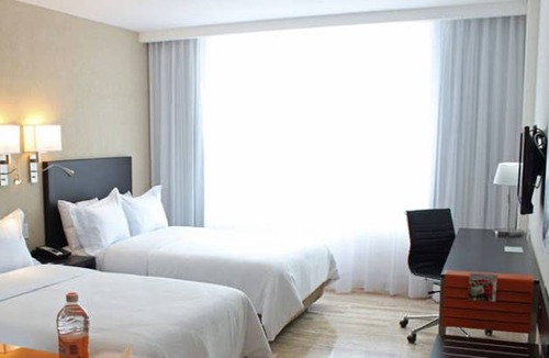 Chetumal Hotel | Fiesta Inn Chetumal