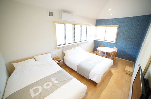 Oishi Hotel | Dot Hostel&Bar