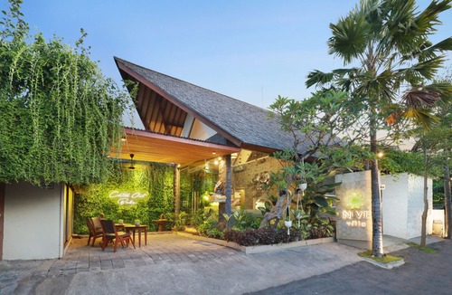 Dewi Sri Hotel | Ini VIE Villa Bali