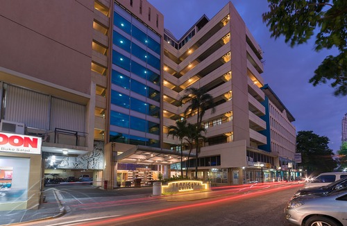 Ermita Night District Hotel | Tropicana Suites