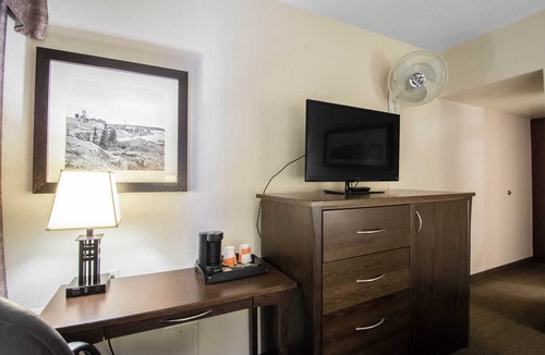 Yellowknife Hotel | Quality Inn & Suites Yellowknife
