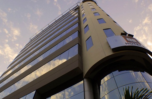 Miraflores Hotel | Qp Hotels Lima