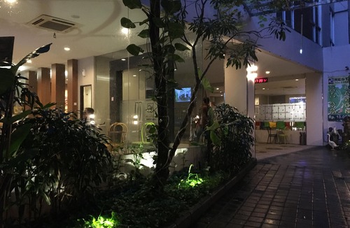 Surabaya Hotel | Amaris Hotel Embong Malang - Surabaya