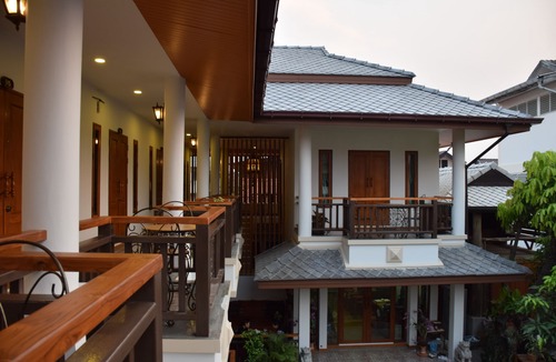 Old City Hotel | Gordnuea Boutique House