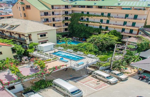Central Pattaya Hotel | Sutus Court 1