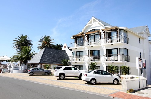 Hermanus City-Centre Hotel | Harbour House Hotel